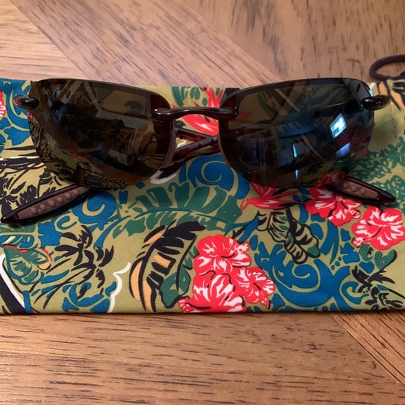 Maui Jim Sandy Beach sunglasses - Picture 8 of 8